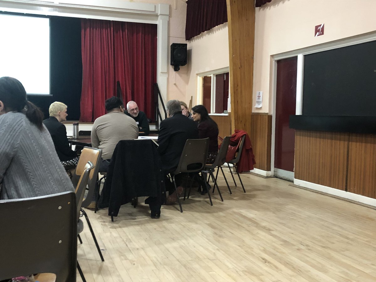 NHSValeRoyalCCG's tweet photo. We’re starting the chat part of our #cheshirechat now as we spend time reviewing our commissioning plans &amp; listening to how this feels for our local #communities @NHSSCheshireCCG @TraceyCole101 https://t.co/YdE8XLGRD0