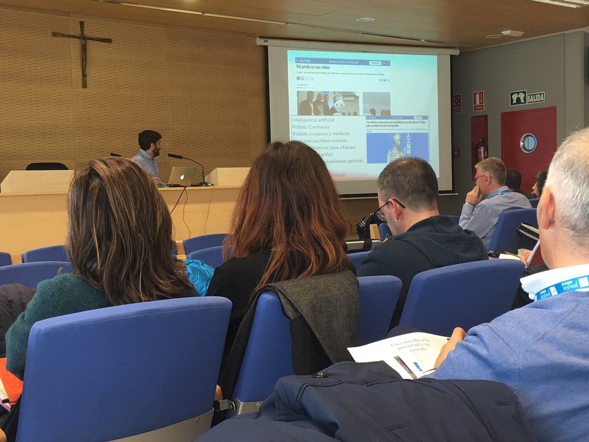 LAlbertoRRivera's tweet photo. En el Encuentro de Directores de Centros Educativos de la  Compañía de Jesús. @educsi @PadrePiquer https://t.co/WYxu1SNi4K