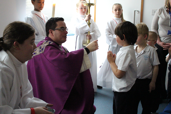 FCJPrimary's tweet photo. We are very grateful to our School Chaplain, Father Benjamin for offering a very special Ash Wednesday Mass for the FCJ children and staff.
A lovely, reflective and meaningful service. #FCJPrimarySchool https://t.co/8I664ZXAhx