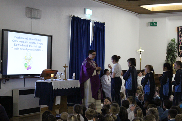 FCJPrimary's tweet photo. We are very grateful to our School Chaplain, Father Benjamin for offering a very special Ash Wednesday Mass for the FCJ children and staff.
A lovely, reflective and meaningful service. #FCJPrimarySchool https://t.co/8I664ZXAhx
