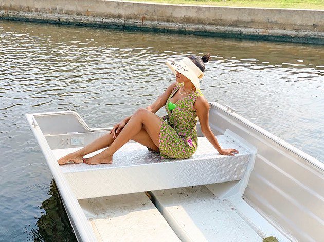 missfarofaro tweet media