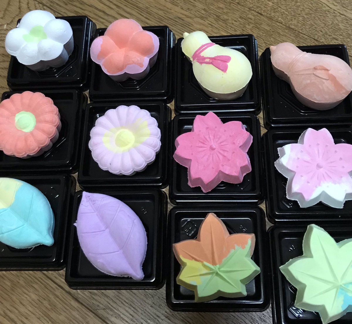 紙粘土和菓子