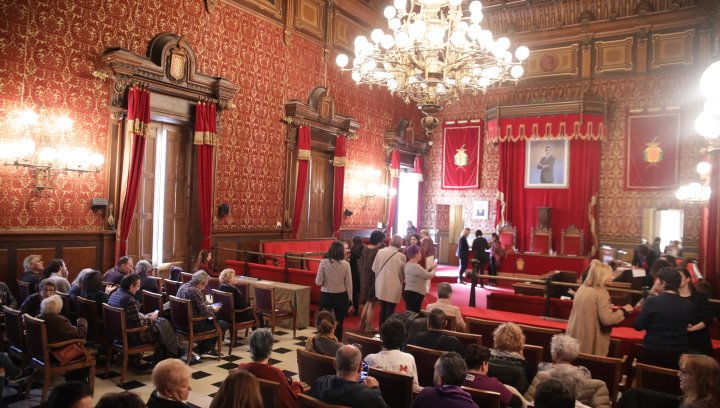 fsc-ccoo ➕drets➕ democràcia➕sindicat (@ccoo_fsc_cat) on Twitter photo Avui a Tarragona, en el concurs "Relats de dones i narració i còmic", es dóna un reconeixement molt especial a la nostra estimada companya de CCOO Port Aventura Conxa Hernández per la lluita i defensa dels drets laborals i el feminisme al llarg de la seva vida. <a href="/ccoocatalunya/">CCOO de Catalunya</a> #8M Avui a Tarragona, en el concurs "Relats de dones i narració i còmic", es dóna un reconeixement molt especial a la nostra estimada companya de CCOO Port Aventura Conxa Hernández per la lluita i defensa dels drets laborals i el feminisme al llarg de la seva vida. <a href="/ccoocatalunya/">CCOO de Catalunya</a> #8M