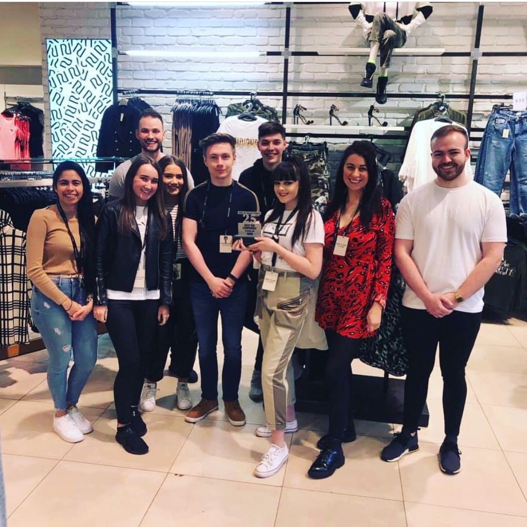 Francine__RI's tweet photo. #PassTheTrophy has STARTED!! Our #sundaytimesbestcomapnies trophy landed in Scotland on Tuesday... how many stores can it pass through before landing back at River Island HQ 🏆👏🏻 #thisisfamily #bestcompanies2019 #riverisland https://t.co/DfTqaWdoyD