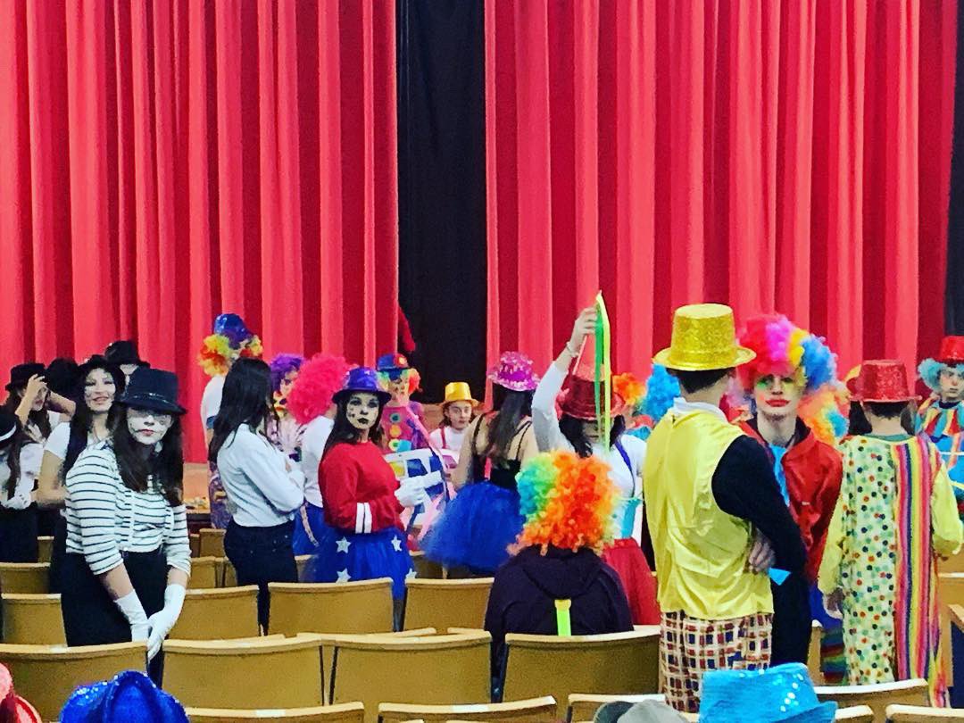 L’IES Jaume II vibra!!😀Gràcies a tot l’alumnat de 1r i 2n d’ESO que ha participat en la preparació i gravació Lipdub per a la Trobada d’Escoles en Valencià que enguany tindrà lloc al nostre poble. Gràcies tot el professorat per fer-ho possible🤗✅