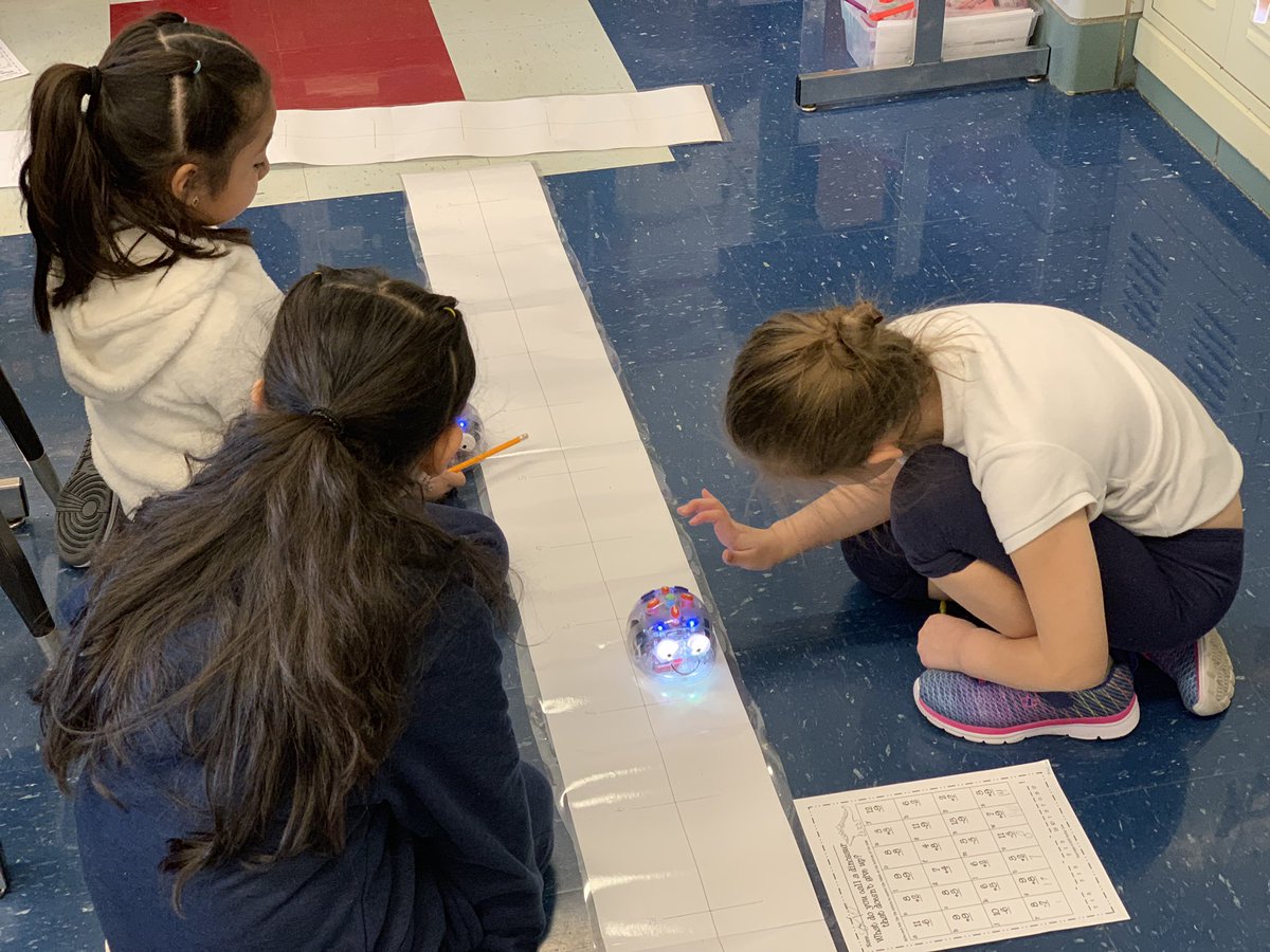 Jason_Rubo's tweet image. We started using our Blue Bots and an 11 ft number line at @westdale83 with our first graders to reinforce their lesson on how to add and subtract up to 20. It is great seeing how excited the students get when using the robots! #kidcoders #d83shines