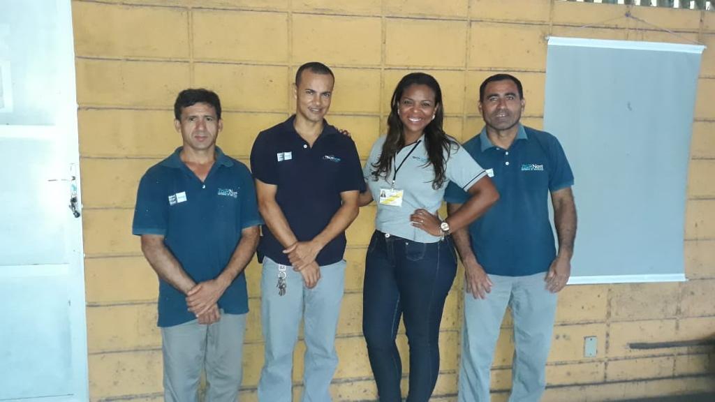 Technort's tweet photo. Nesse mês de fevereiro, 5 colaboradores fizeram aniversário de tempo de empresa na Technort. Clayton completou 1 ano, Sheila, Luiz Carlos, Antonio e Elias completaram 3 anos de parceria! Parabéns a todos! #equipetechnort #juntossomosmaisfortes https://t.co/ctijQqvwsm