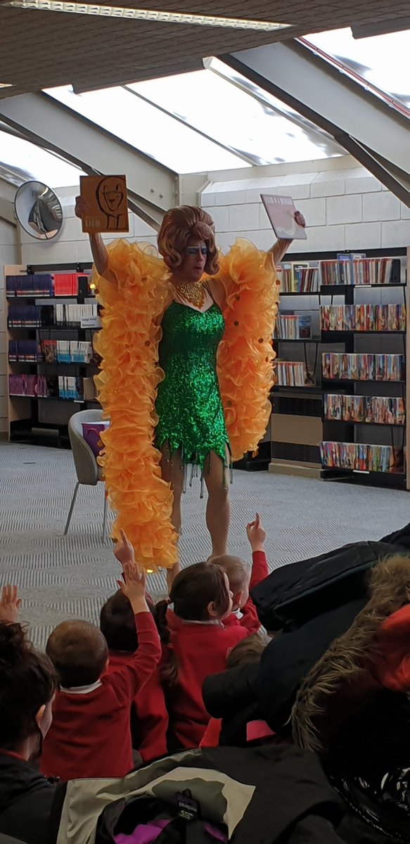 labrussels's tweet photo. What a fantastic way to spend your day off, in Parr Library being entertained by   the wonderful @MamaGStories telling  some wonderful stories. 
#WorldBookDay
#parrLibrary #LoveLibraries #WorldBookDay #ShareAStory. https://t.co/VbgHbWTa4B