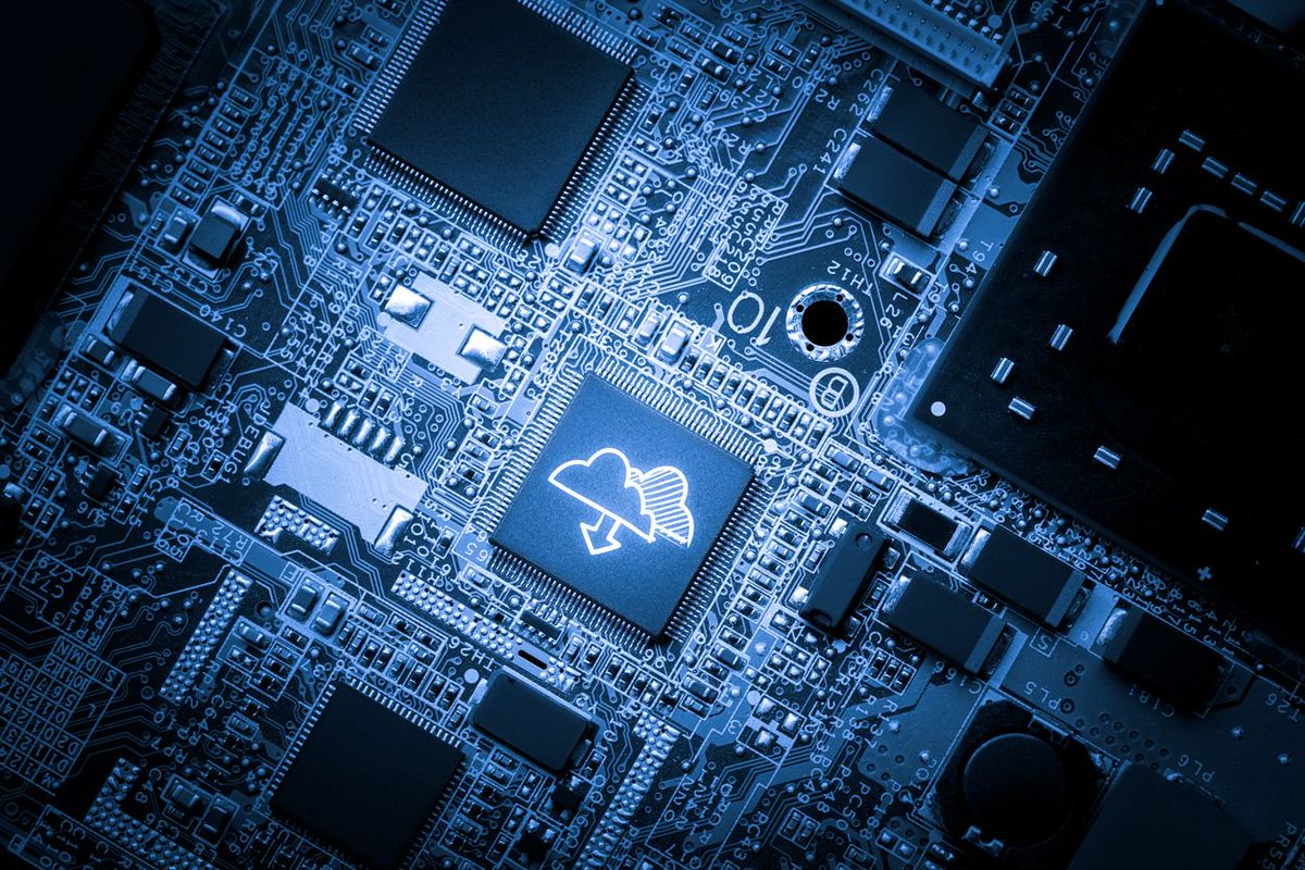 mcbride_ruairi's tweet photo. Have you seen my #blog series on #hybridcloud ? if not well here is pt1 on Orange Matter: https://t.co/Rb4VscWZ9B  @GestaltIT @solarwinds https://t.co/E8esgfHy9v