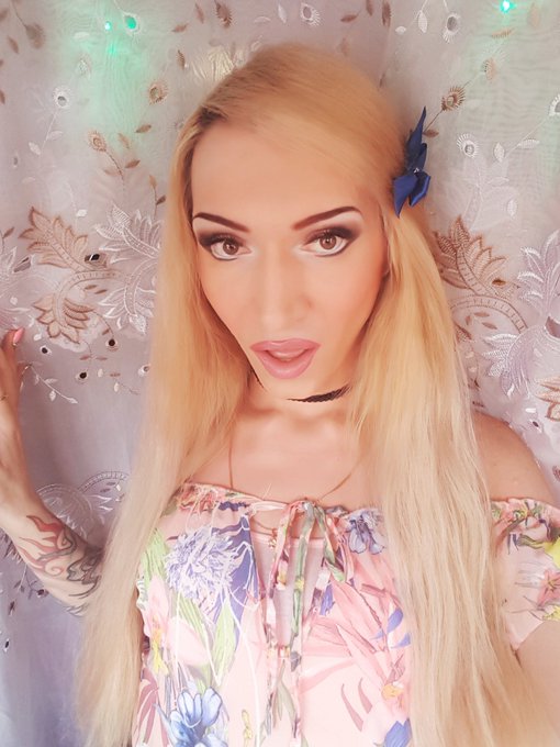 Working on my tan 💖 Wanna play with this #sissy #gyaru doll?  #FrostyJeanne #gaijingyaru #sissyprincess<a href="/tag/sissy"class="tags">#sissy</a><a href="/tag/tranny"class="tags"><span>#tranny</span></a><a href="/tag/sissyslut"class="tags"><span>#sissyslut</span></a><a href="/tag/gyaru"class="tags"><span>#gyaru</span></a><a href="/tag/sissybimbo"class="tags"><span>#sissybimbo</span></a><a href="/tag/dickgirl"class="tags"><span>#dickgirl</span></a>