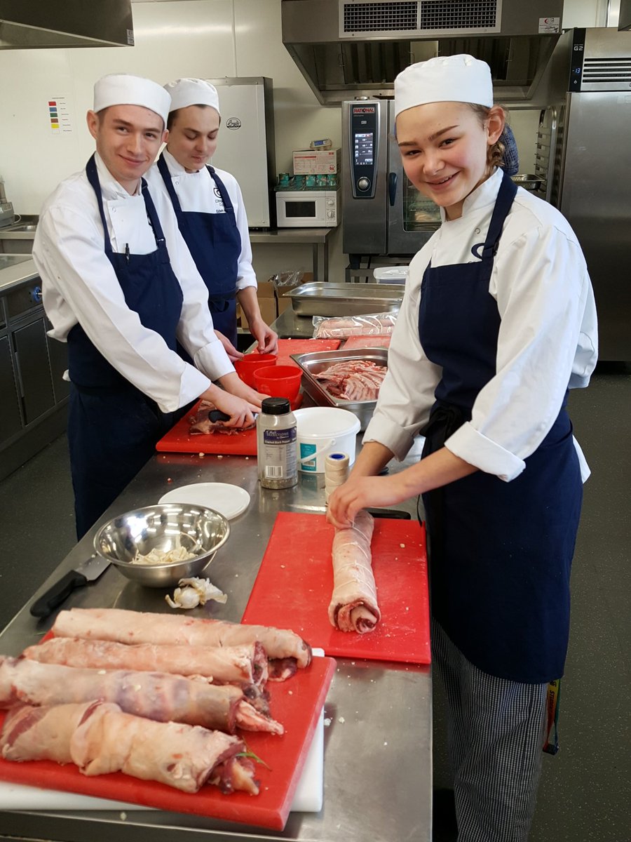 Cornwall College tweet media