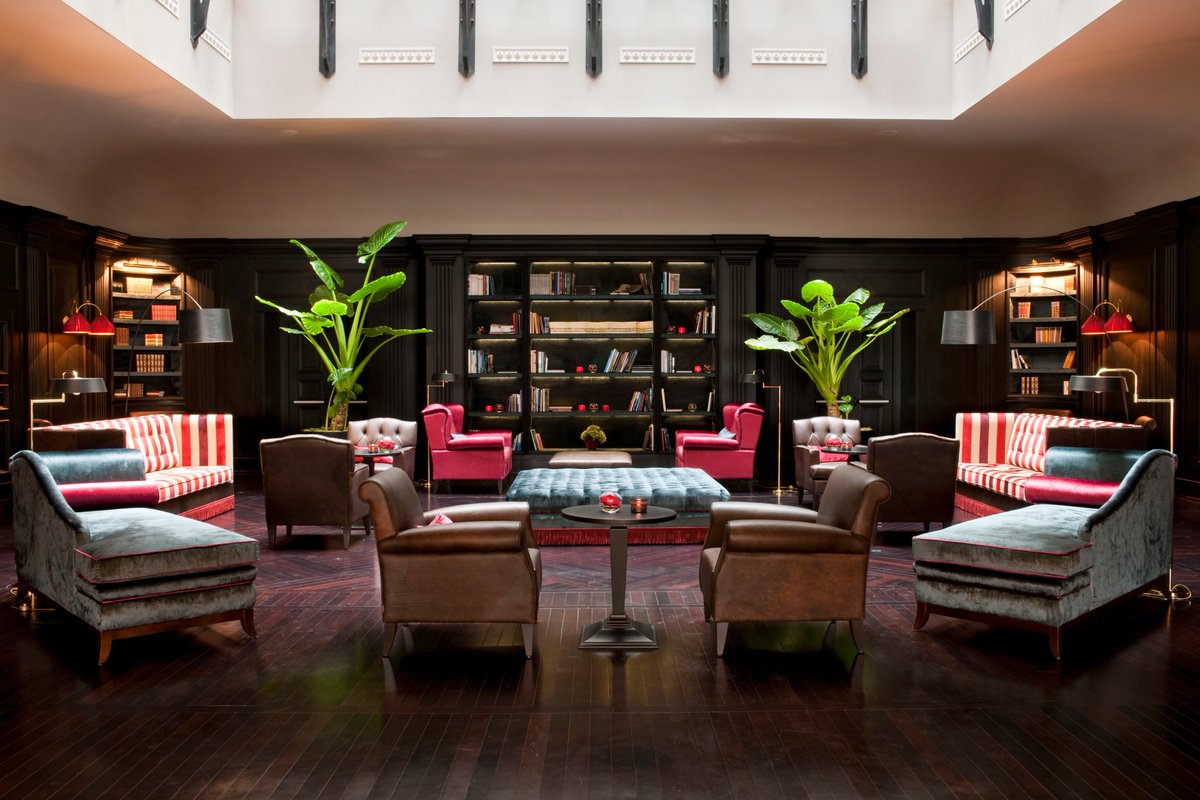 Happy #WorldBookDay! We have rounded up some of our favourite hotel libraries at <a href="/Starhotels/">Starhotels</a> across Italy and London