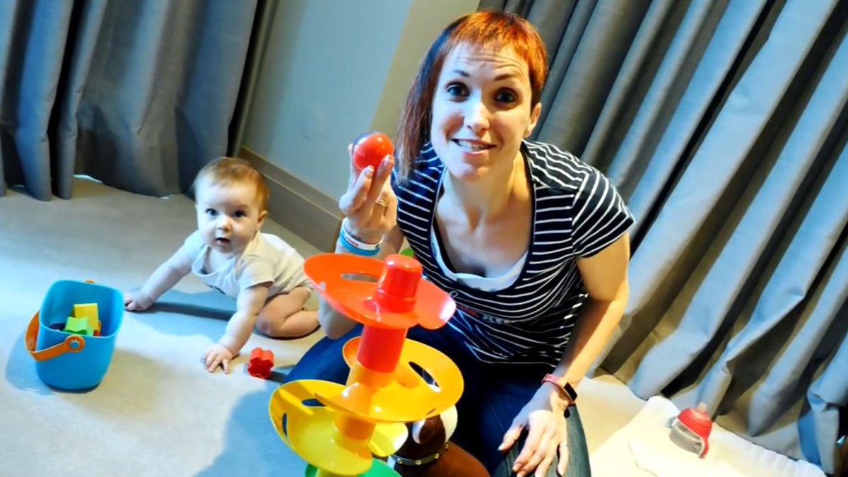 Ciao Bianca! I due video della settimana! 
youtube.com/watch?v=S6SqCs…
youtube.com/watch?v=SePo7o…  👶 👧🐶🌈