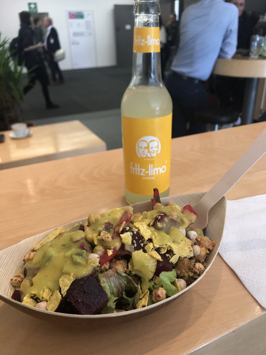 For my fellow #vegan travellers at #ITBBerlín - I can highly recommend this treat between hall 12 and 13. #itb2019