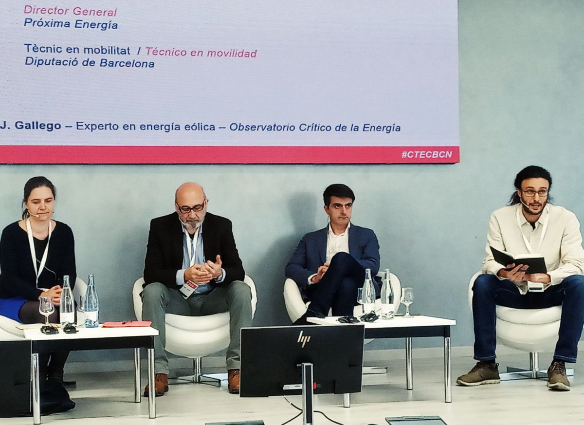 sos_clima's tweet photo. Seguimos en el #Ctecbcn. Empieza la última mesa sobre los retos de la #transiciónEnergética. A lo largo de esta hora, @jorpow, @ManelFerri y @energycities -moderados por @cristobal_wind del @ocenergia- tratarán de aportar luz sobre hacia dónde vamos con el nuevo paradigma. https://t.co/McIbtTEVDo