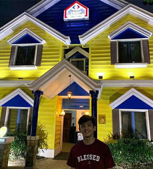 NashSerhan's tweet photo. Sana maka balik ka din mayor dto heheheh

Ntandahan nio ba tanong Tito boy ka y lie pang huli Hagtag Blessed hahaha saya smile mayor hahaha tlga yan Hagtag mo dmit aaah https://t.co/Yy89M3ZhAp