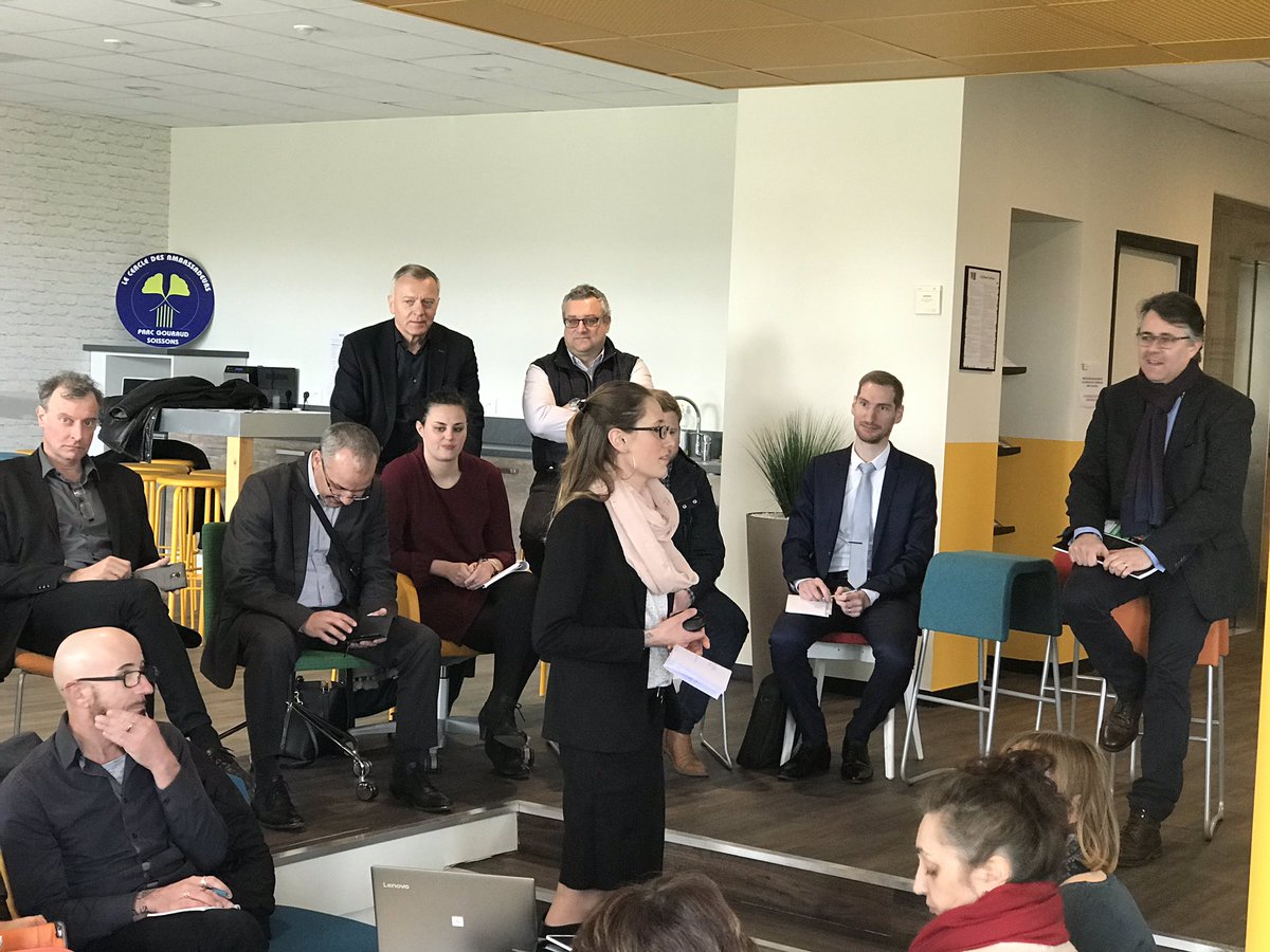 Causerie du Kanap’ : Comment augmenter sa visibilité  sur les réseaux sociaux par La Manu - École des métiers du numérique . #grandsoissons #soissons #grandsoissonsagglomeration #lamanu #gouraud #reseauxsociaux #lekanap #causerie