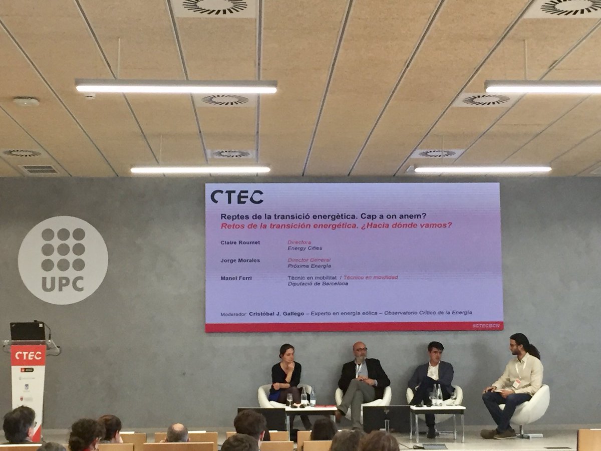 PylonData's tweet photo. Llega el turno de @jorpow @claireroumet @ManelFerri y se centran en los retos de la transición energética. ¿Hacia dónde vamos? #CTECBCN #autoconsumo #EficienciaEnergetica #pylon #comunidades https://t.co/Xk1EZEcPSn