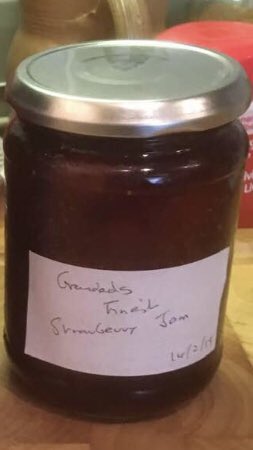 catchpole75's tweet photo. @Biffo183 This is the best jam ever... 🍓🍓#jamoff https://t.co/TZnlNKBq4R