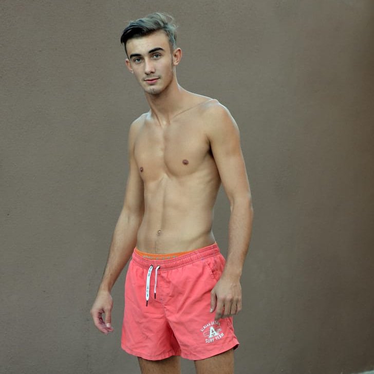 ModelsUrban's tweet image. Querés ser MODELO❓
Contactate YA❗
☎3454058723 - URBAN MODELS

🔼MODEL: @joshuafluss
🔼PH: @ian.bordet 
🔼URBAN•MODELS By @michael0bastos 

#bodymen #hotmensbody #fitnessmodel #modelomasculino #modelo #modelos #models #hotmens #followmodel #followme #following #followers