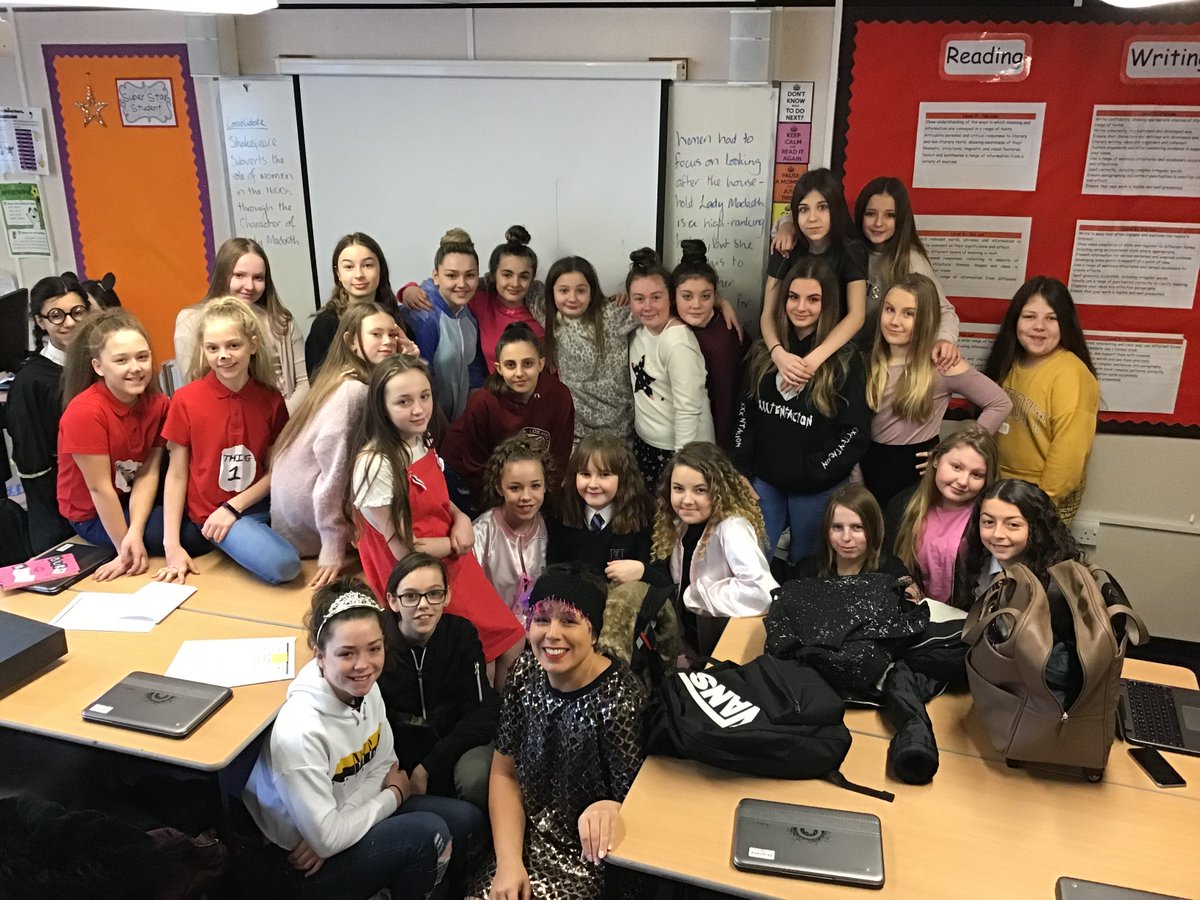 LewisGirlsEngl1's tweet photo. Happy World Book Day from Lewis Girls’ School! https://t.co/lQRWWqqlrt