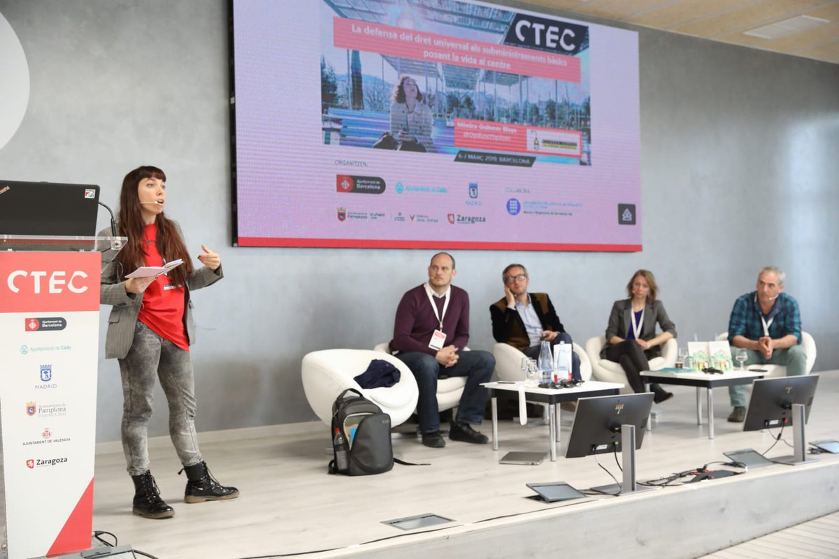 APE_Cat's tweet photo. Avui som al #CTECBCN explicant la nostra lluita i com garantir els serveis bàsics posant la vida al centre. #CTECBCN #TransicióEnergètica https://t.co/Sw3V7eO2t4