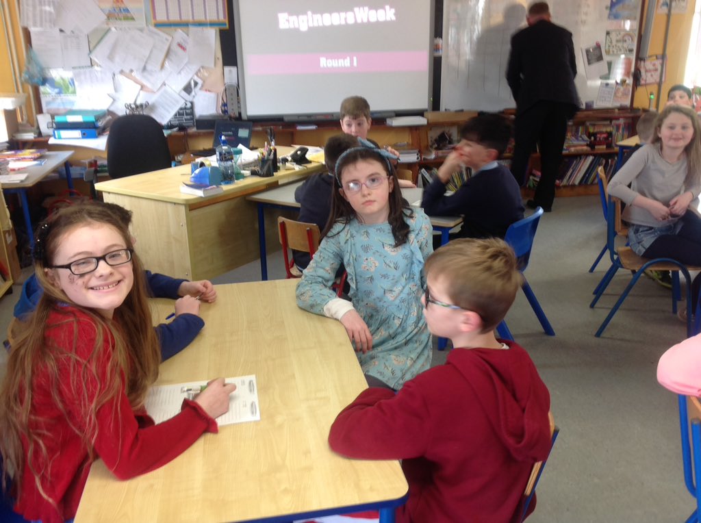 castledrumns's tweet image. #engineeringweek19 quiz