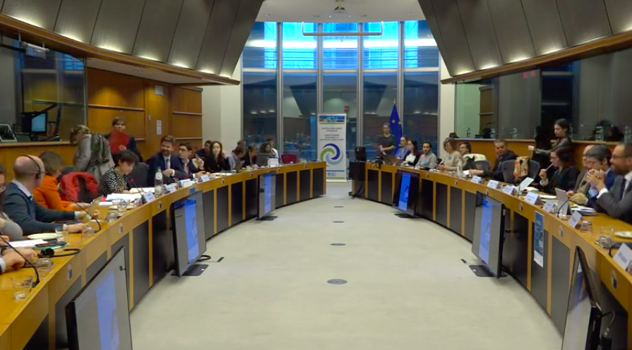 endoverfishing_'s tweet image. Important point from Francesca Arena of @EU_MARE - fully documented fisheries provides a toolbox to ensure better fisheries management, and video monitoring onboard is a key tool to control the landing obligation #EM4fish #FisheriesControl #EndOverfishing