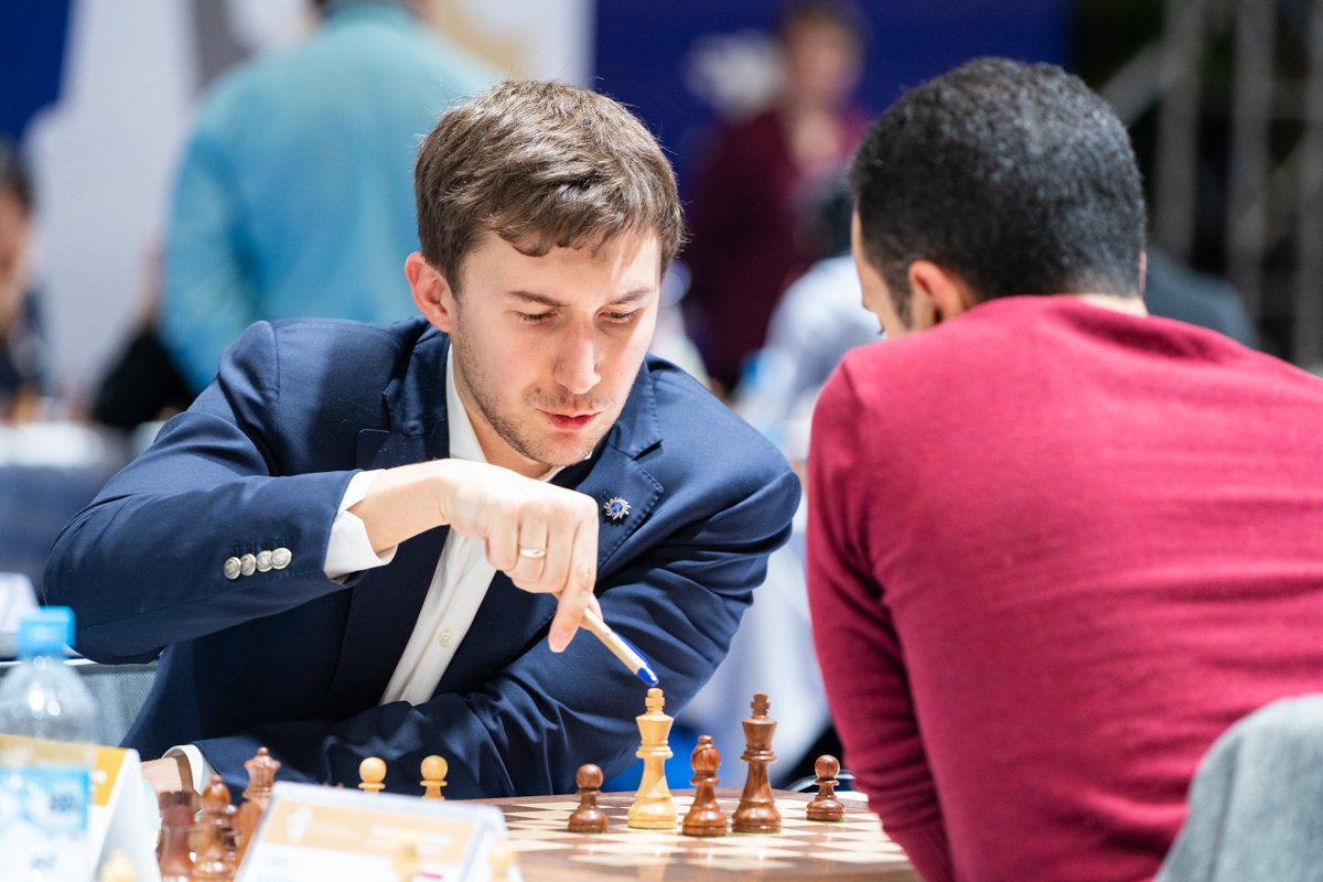 Гроссмейстер магнус карлсен. Мигель сантос шахматист. Норвежский шахматист магнус карлсен. Самый лучший шахматист за всю историю. Магнус карлсен.