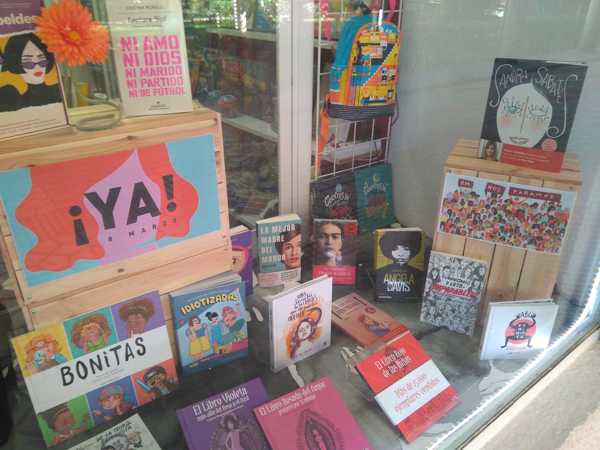 Ya está preparado el escaparate feminista de este año en PapeleríaLauraRivas, pasad a conocerlo! #8M #Rivas <a href="/sandrasabates11/">Sandra Sabatés</a>