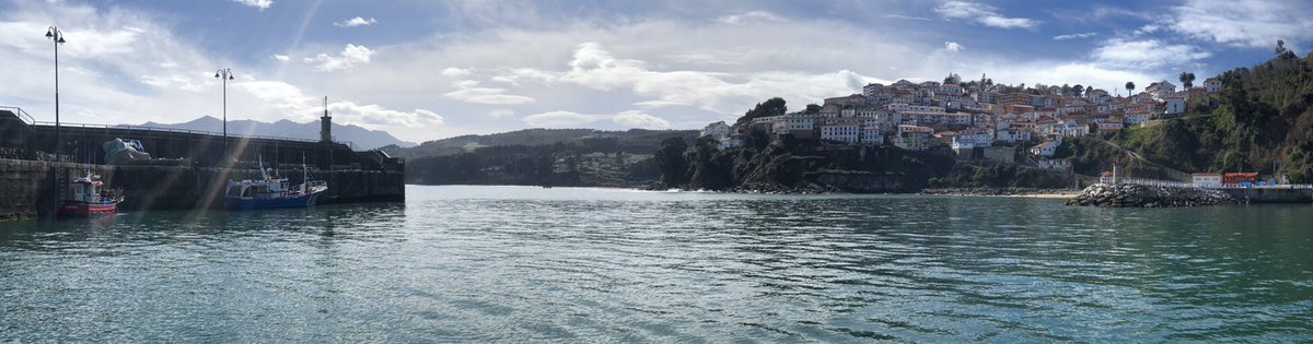 Puertu pesqueru d’Llastres