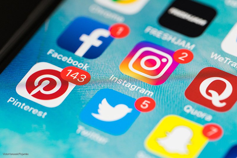 BichePied's tweet photo. Achats de clics, de likes, de RT... une pratique qui semble monter en puissance. Mais que vaut-elle vraiment ? https://t.co/ltJXXeEX1r v/ @APACOMaquitaine #communication https://t.co/hwNqVOuZjN
