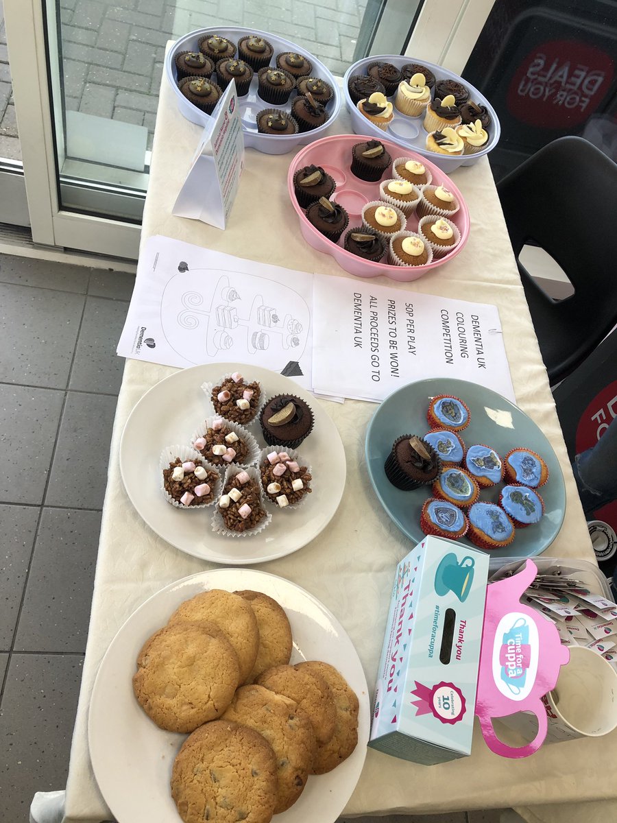 Colleagues at Regent Road, Tividale helping raise money by baking cakes and and selling dementia badges @mycoopfood #timeforacuppa @d_rudge1 @ClaireKoziol
