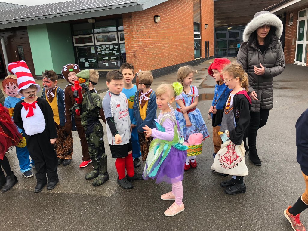 Hoyland Common KS1 tweet media