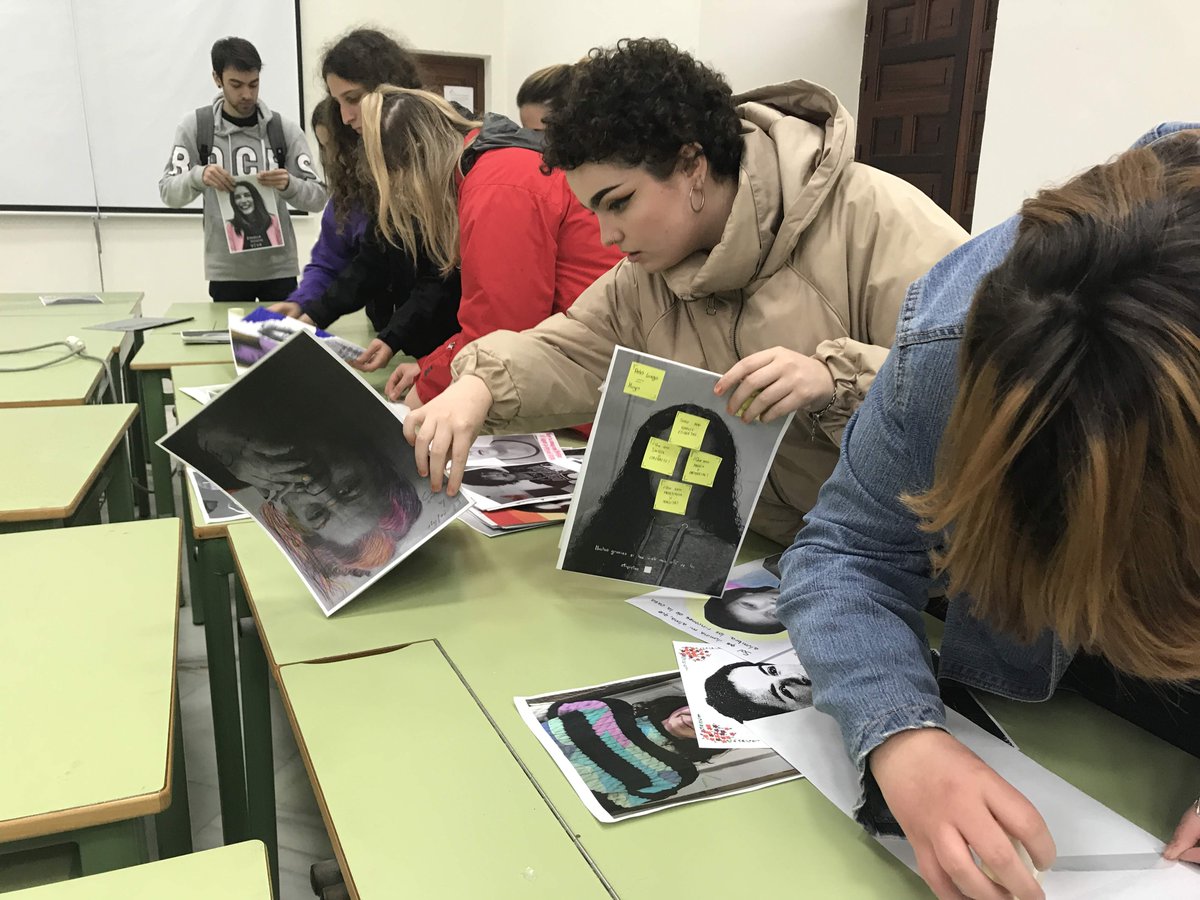 Se ha inaugurado la exposición de 1 y 2 de bachillerato con motivo del Día de la mujer. Podrás verla en nuestro claustro hasta el 12 de marzo. #eajerez #DiaDeLaMujer