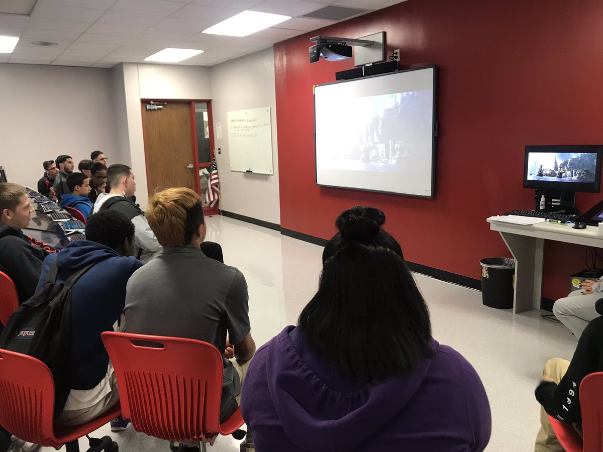SpartanMagnet's tweet image. @Southridge_SHS Gaming, Design, &amp;amp; Animation magnets students connecting with author @CressidaCowell for an inspirational Skype Session. #HowToTrainYourDragon @SpartanMagnet @CTEMiami @SkypeClassroom