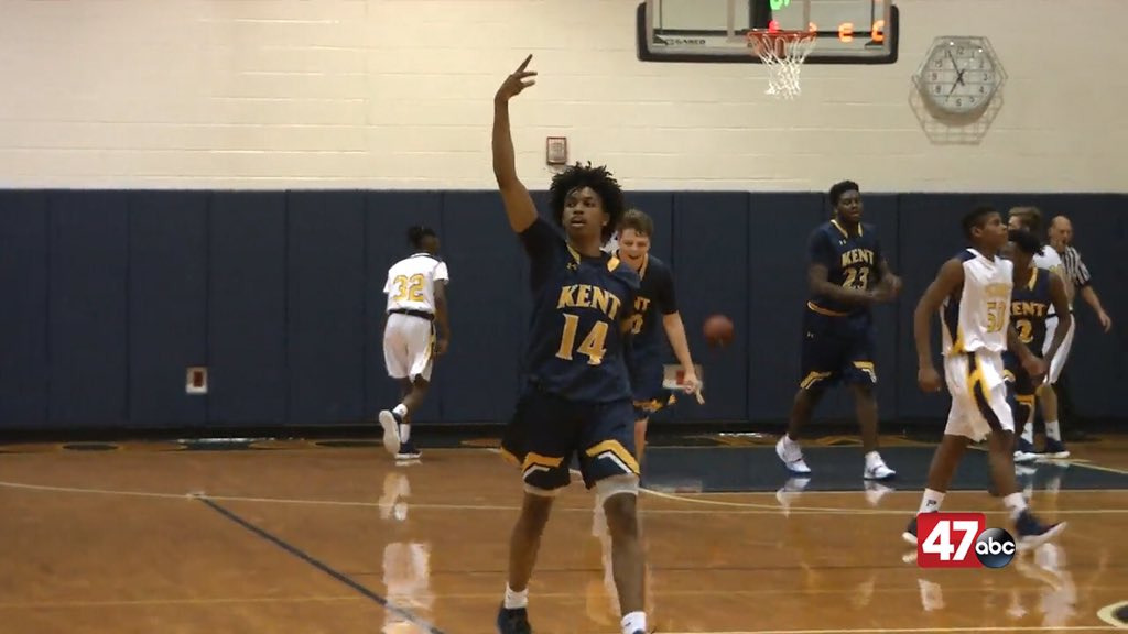 TrayABC11's tweet photo. The 2️⃣0️⃣1️⃣9️⃣ Bayside North 🏀 player of the year is...

Kent County’s JayShaun Freeman!

Freeman averaged 29.6 points per game, 6 rebounds, &amp; 4 assists this season.

The junior also posted a league-best 9 games with at least 35 points, including a career high 47 against Parkside. https://t.co/BbDRHqbxHF