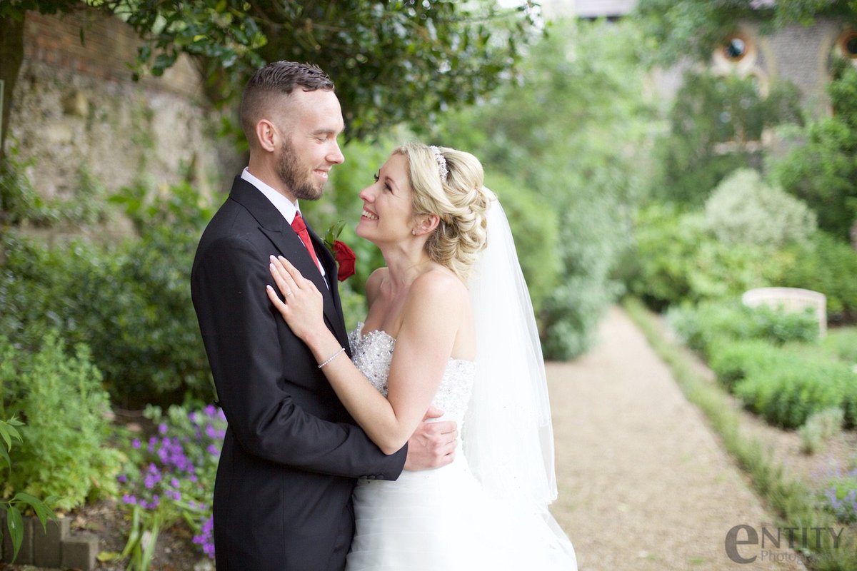 Entity Photographic tweet media