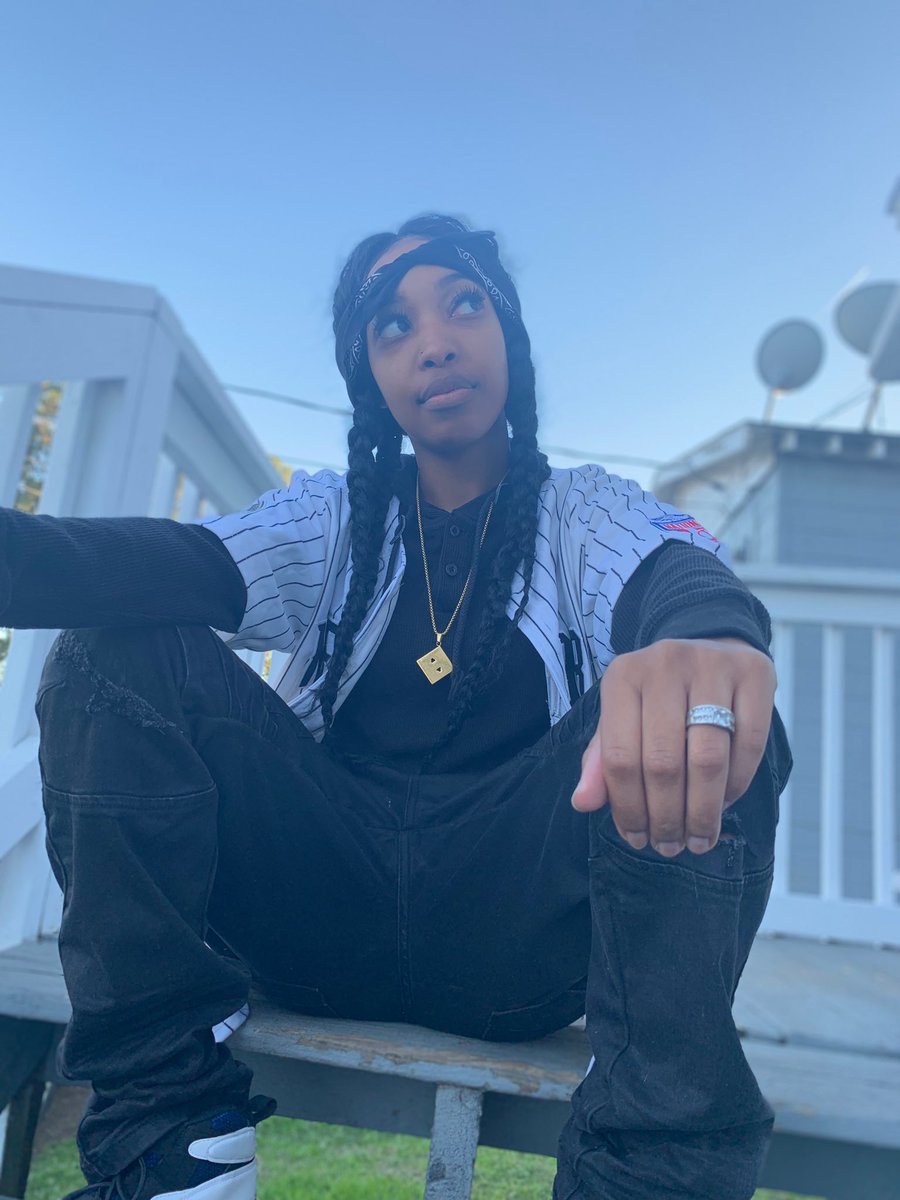 ForevaRose's tweet photo. See it’s da dope at ya door, here iGo 🔥 https://t.co/wxfzVIcW9P