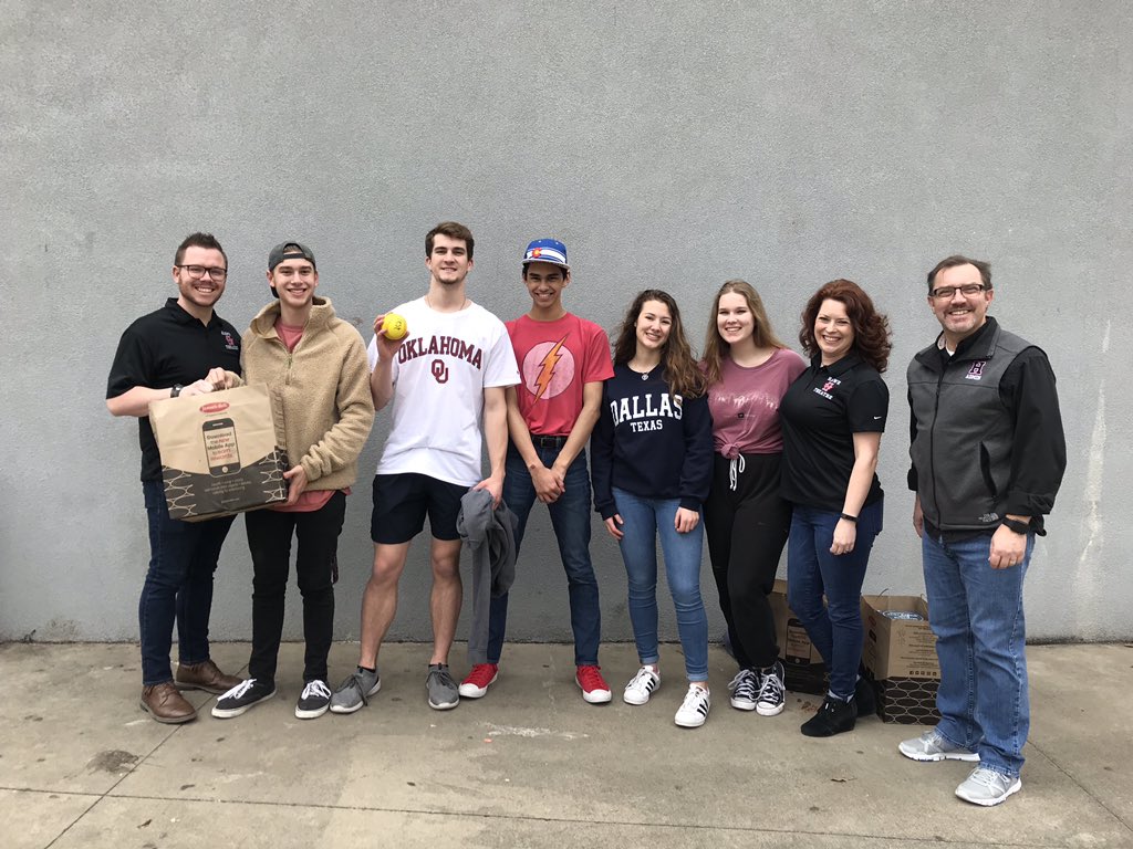 Gebgolf's tweet photo. Break a leg @RHHSHawks Mariner cast at @uiltexas Make @rockwallschools proud! https://t.co/IOFnnED0E2