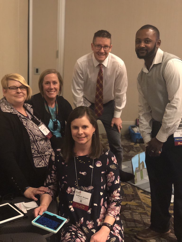 Kelly Makepeace tweet media