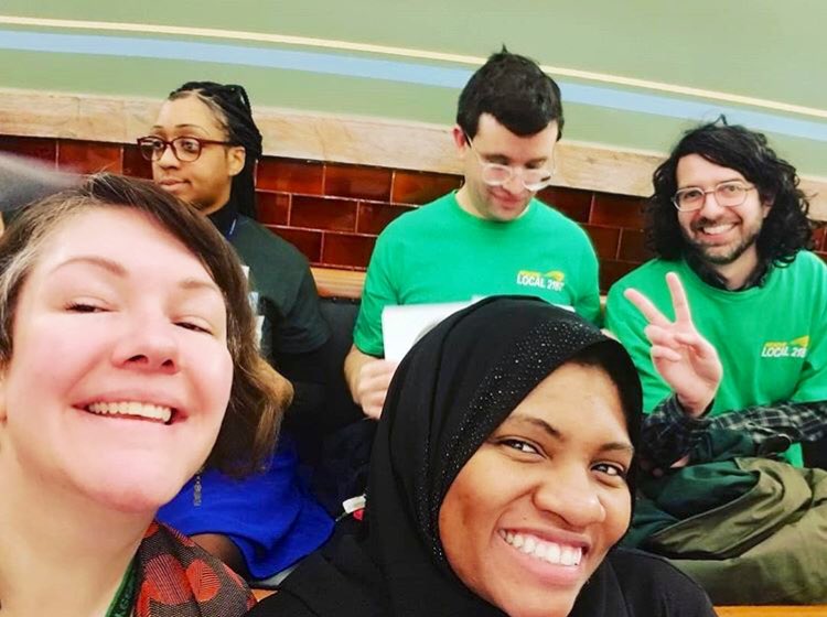 unionlibrarian's tweet image. out here at the mayor’s budget address to keep the pressure on for #freelibraryfullfunding #FundOurLibraries