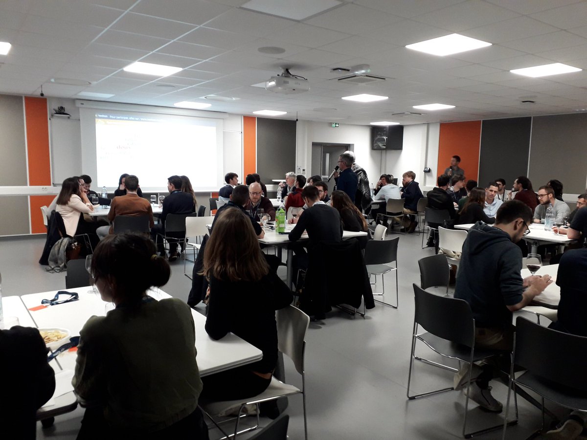 Soirée oenologie à #epsi avec les étudiants en 5eme année et @ludovic_oms 
Merci <a href="/EPSI_Nantes/">EPSI Nantes</a> pour cette initiative!
