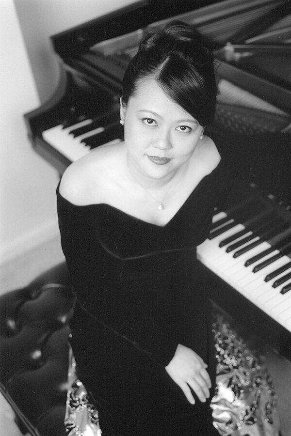 thirdspacehtx's tweet image. YMCA Children's Academy at Wisdom High School Benefit Concert Program and spotlight on Steinway Artist Evelyn Chen. Interplay - Musicians of the Houston Symphony Newsletter - mailchi.mp/37e8969314a1/1…