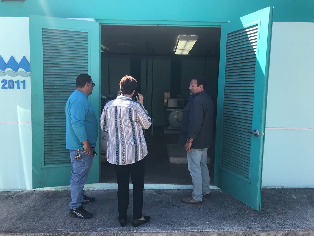 AcueductosPR's tweet photo. [Ahora] Vicepresidenta Operacional  #DorielPagán inspecciona sistema de aireación del agua en la represa #ToaVaca en el municipio de #Villalba #AAAparaTodos #UnEquipo https://t.co/5bn7KenLXs
