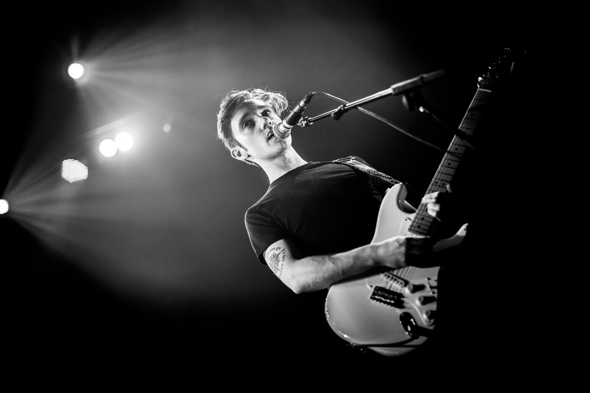 JSaunders_Photo's tweet image. Supporting @SeafretOfficial last night at @Islington_AH was the great @RosboroughSays