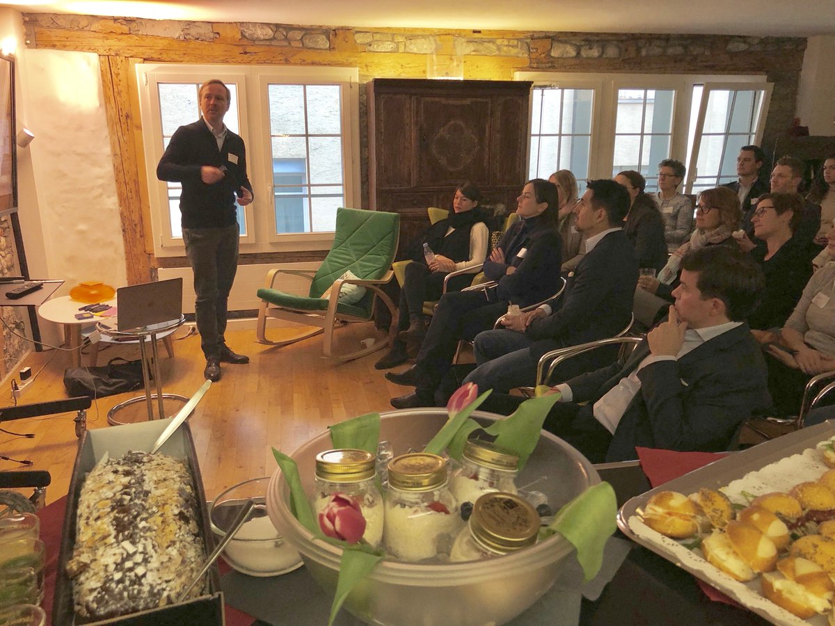 softfactors_com's tweet photo. Co-hosted the HR Bar Camp at the softfactors office in Zurich today with @dgt_switzerland 
#HumanResources #Recruiting #digitalization https://t.co/3rWt2Gvkiw