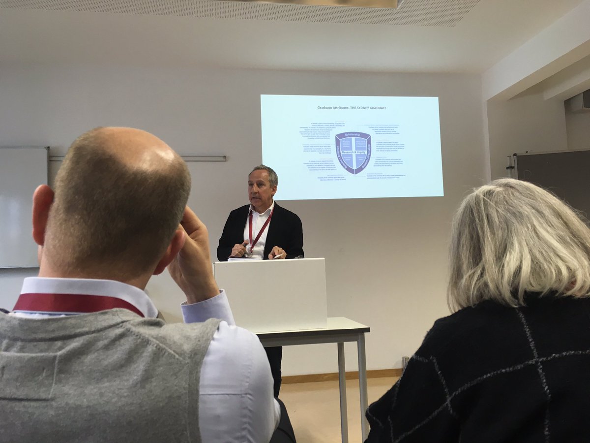 KeRiewerts's tweet photo. Akademische Bildung #dghd2019 Peter Tremp „ Bildung statt Bologna“? https://t.co/uYLVsL5jak