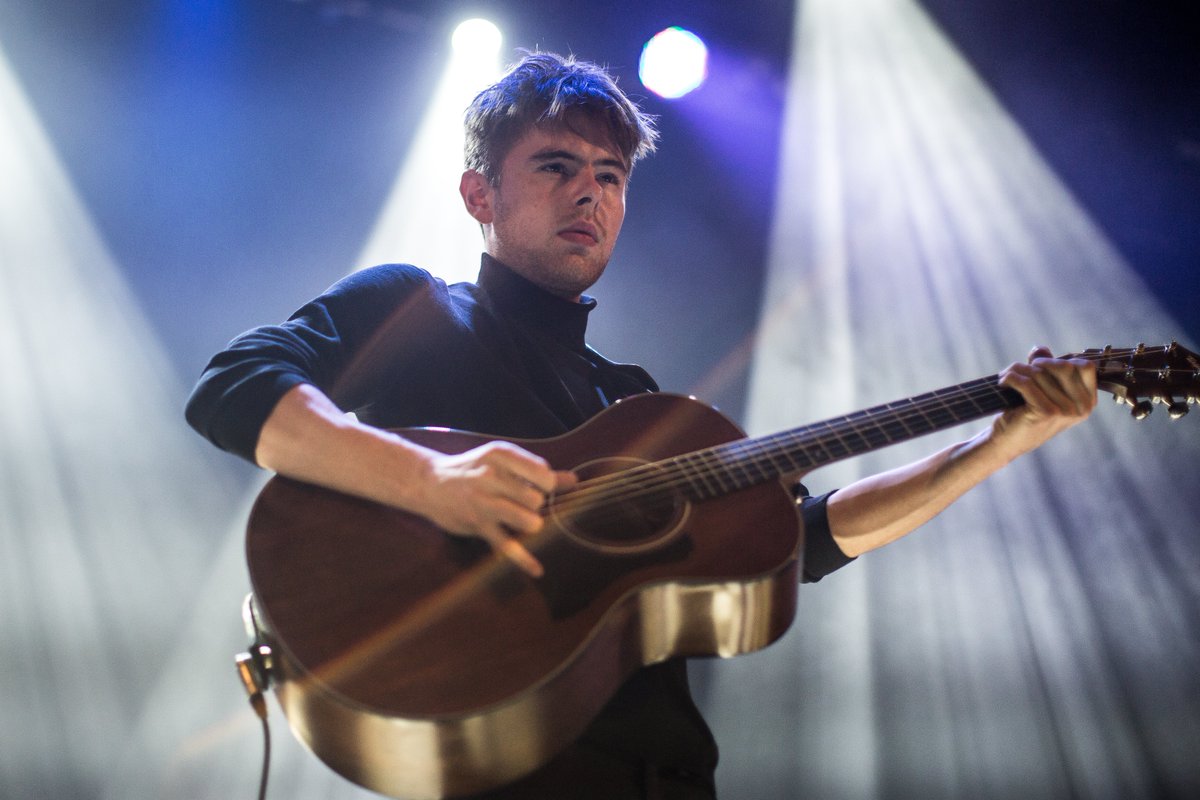 JSaunders_Photo's tweet image. Beautiful songs from the talented @SeafretOfficial on their last night of their tour in London at @Islington_AH Pt.3/4