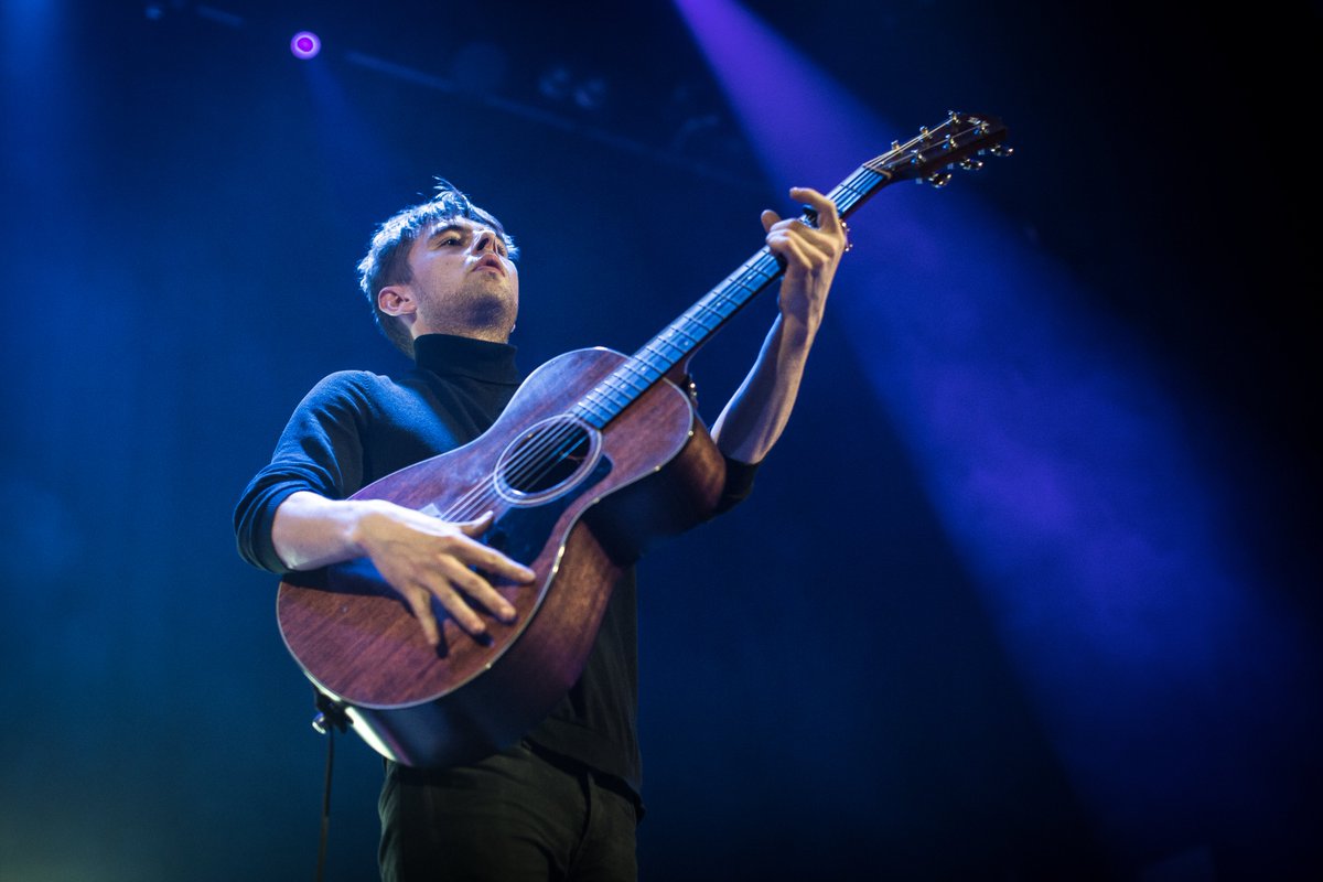 JSaunders_Photo's tweet image. Beautiful songs from the talented @SeafretOfficial on their last night of their tour in London at @Islington_AH Pt.4/4